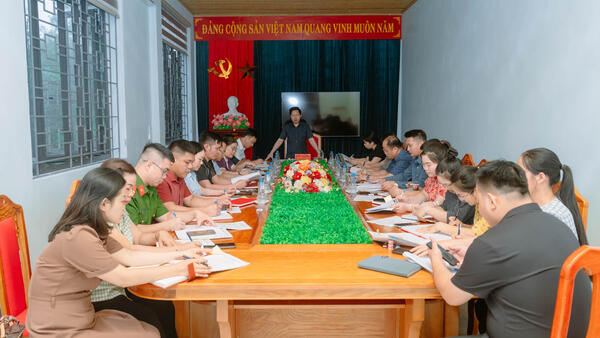 ĐẢNG ỦY XÃ THỤY HÙNG HỌP BAN CHỈ ĐẠO ĐÁNH GIÁ TÌNH HÌNH TRIỂN KHAI NHIỆM VỤ PHÁT TRIỂN KINH TẾ - XÃ HỘI 5 THÁNG ĐẦU NĂM 2026
